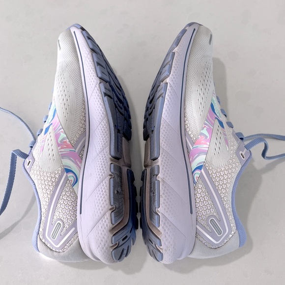 Brooks Ghost 14 Running Shoe - Picture 9 of 15